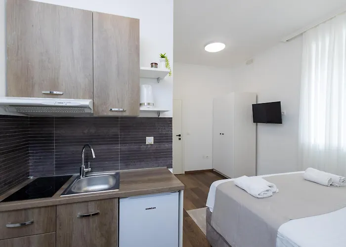 Varos Maison d'hôtes