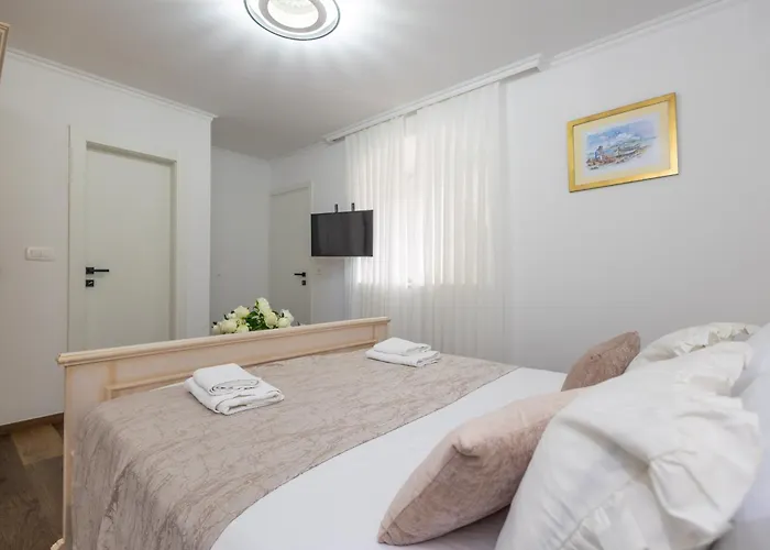 Maison d'hôtes Varos 3*