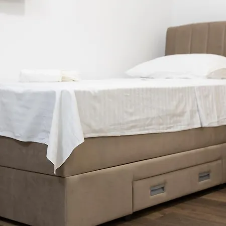 게스트하우스 Varos