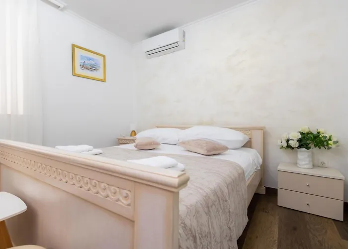 Varos Гостевой дом