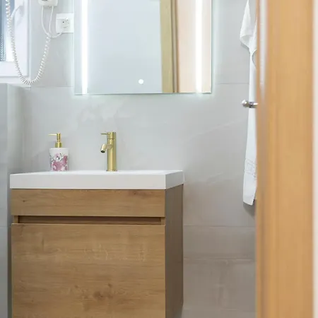 Varos Гостевой дом Сплит