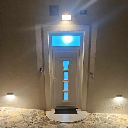 Гостевой дом Varos 3*